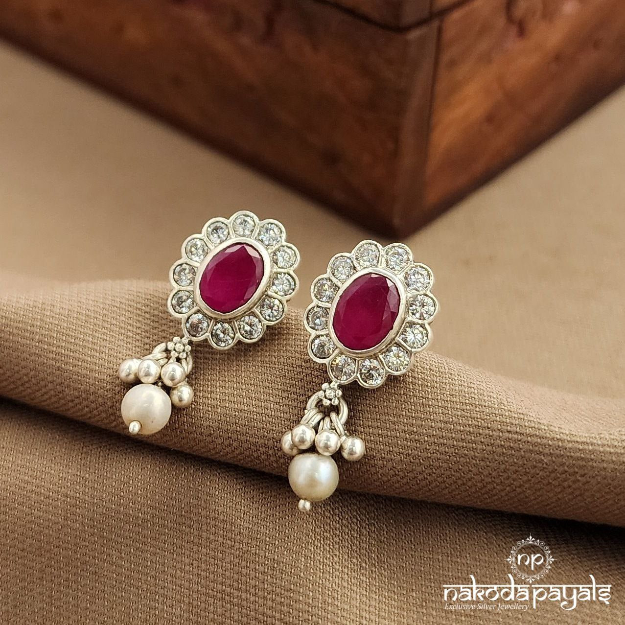 Pink Oval Studs (S3752)