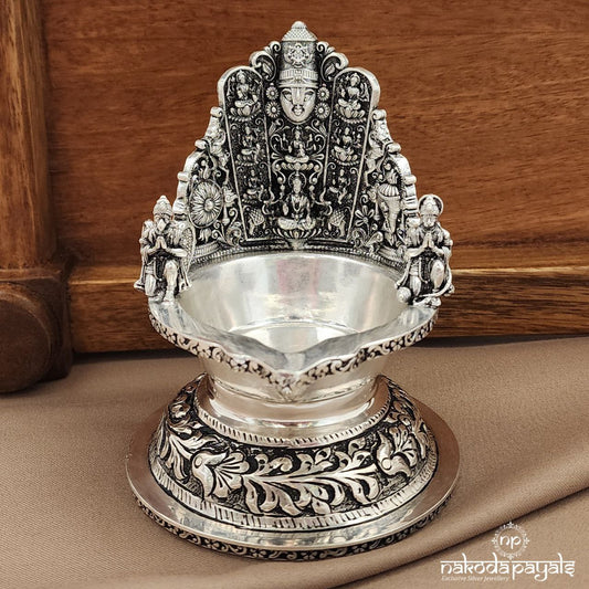 Lakshmi Venkateshwara Kamakshi Deepam (Aa2087)