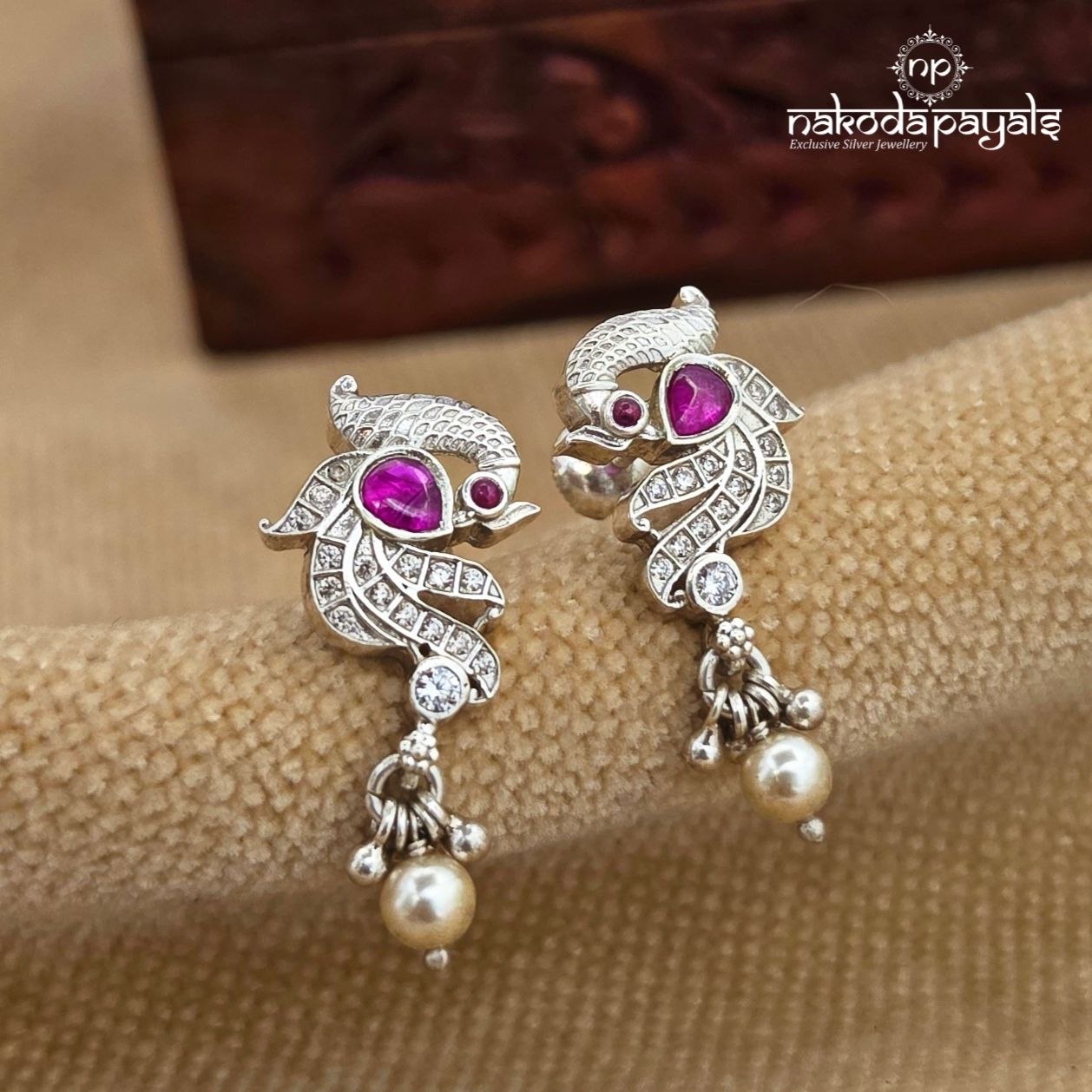 Peacock Glorious Studs (S4180)