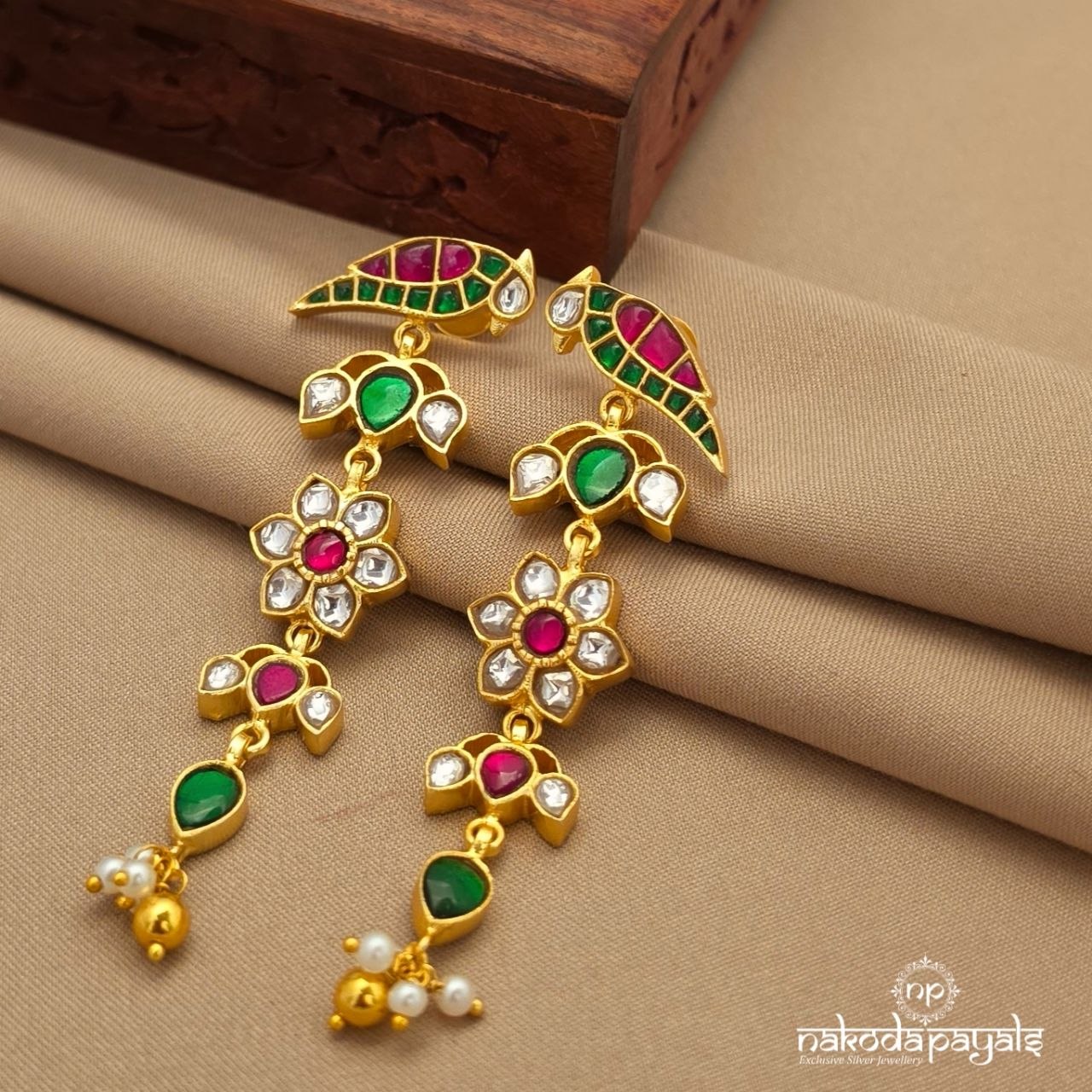 Kundan Bird Floral Chandbali (Ge10889)