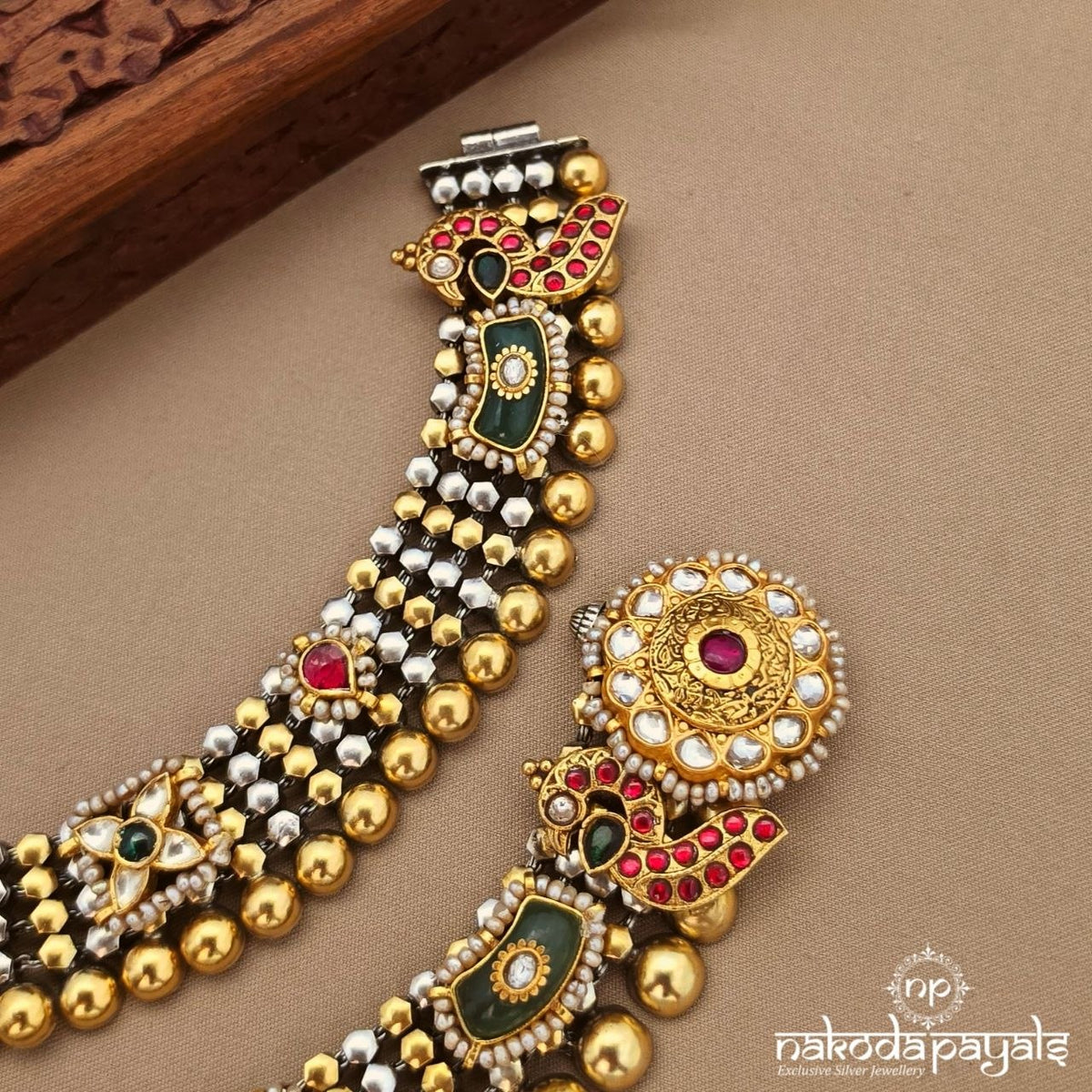 Exemplary Dual Tone Anklet (A7103)