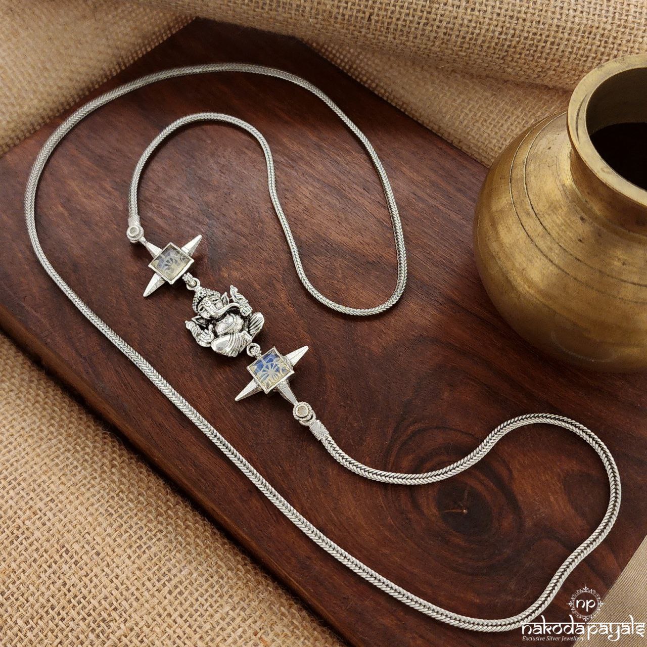 Laddu Ganesha Mope Mala (N10747)