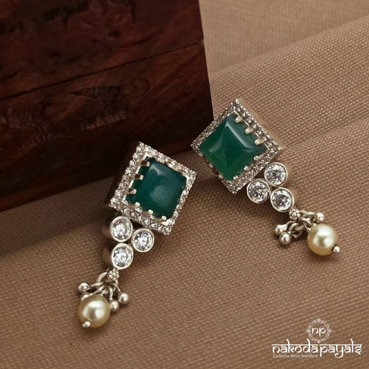 Squarish Green Earrings (C3945)