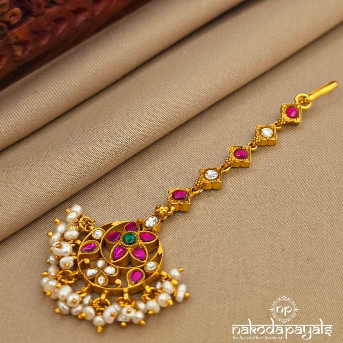 Half Moon Kundan Pearl Maang Tika (Gm1309)