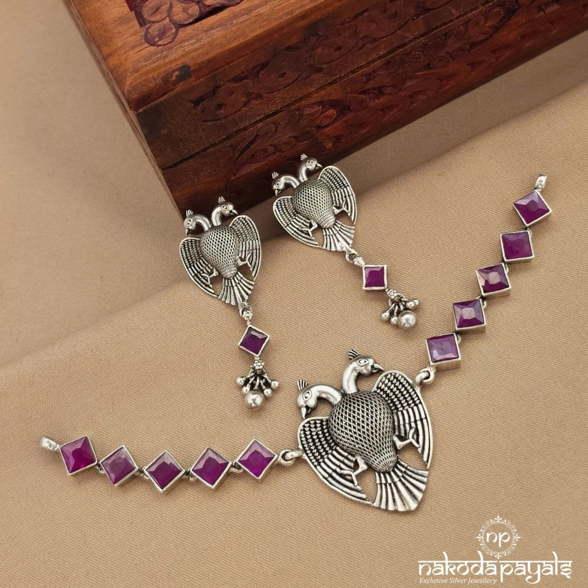 Squarish Gandaberunda Choker (N12127)