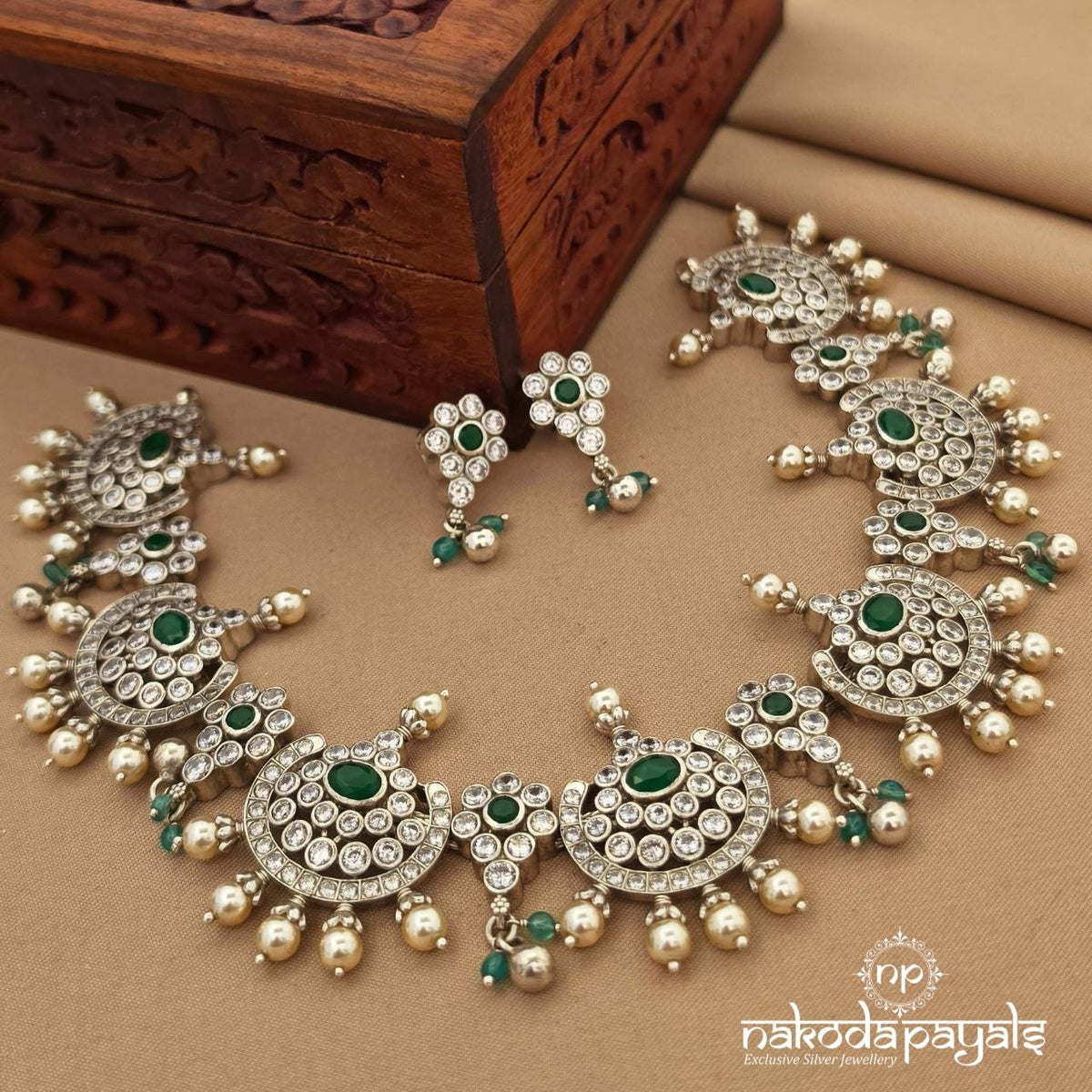 Floral Greenish Neckpiece With Earring (N12133)