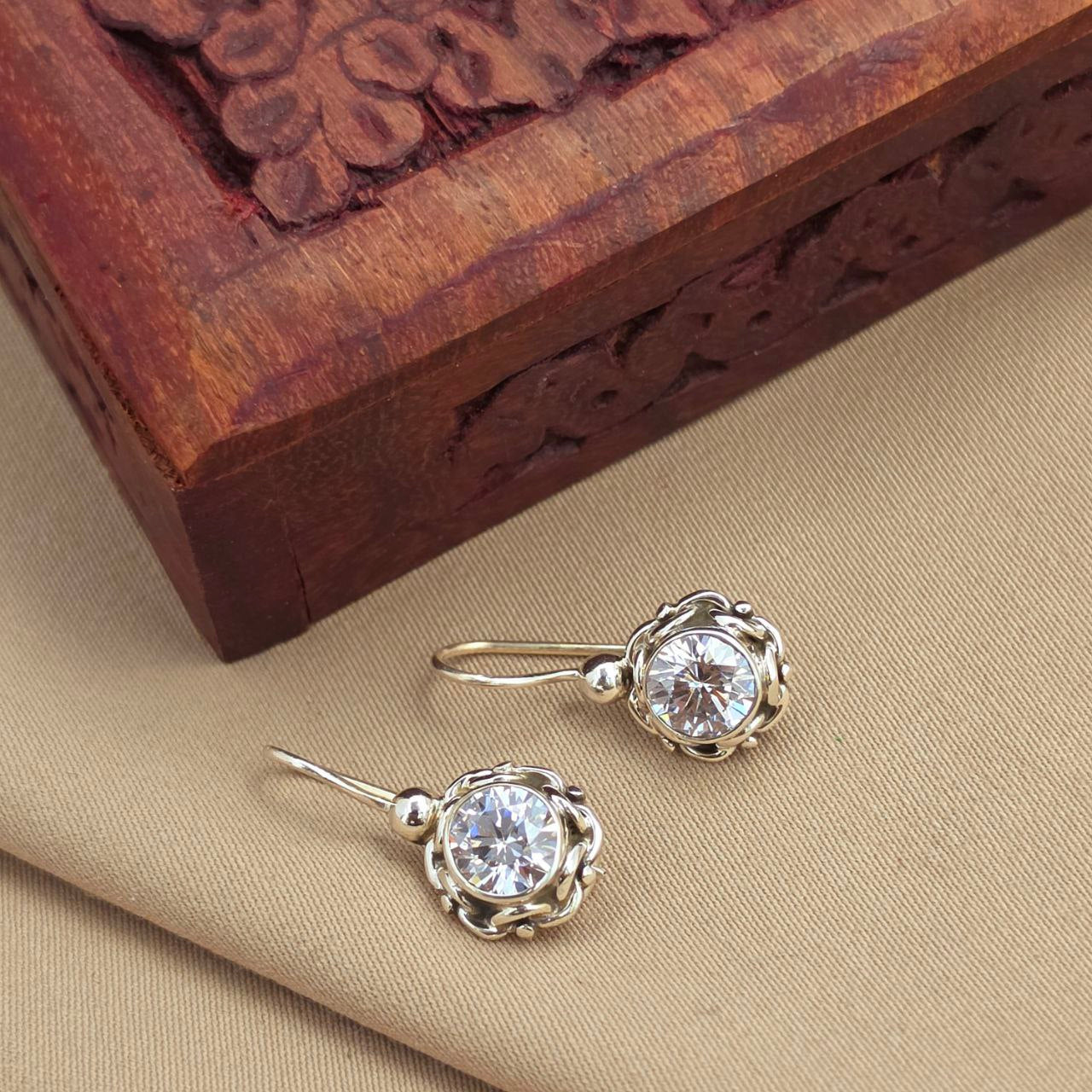 Ball Hanging (H2117)