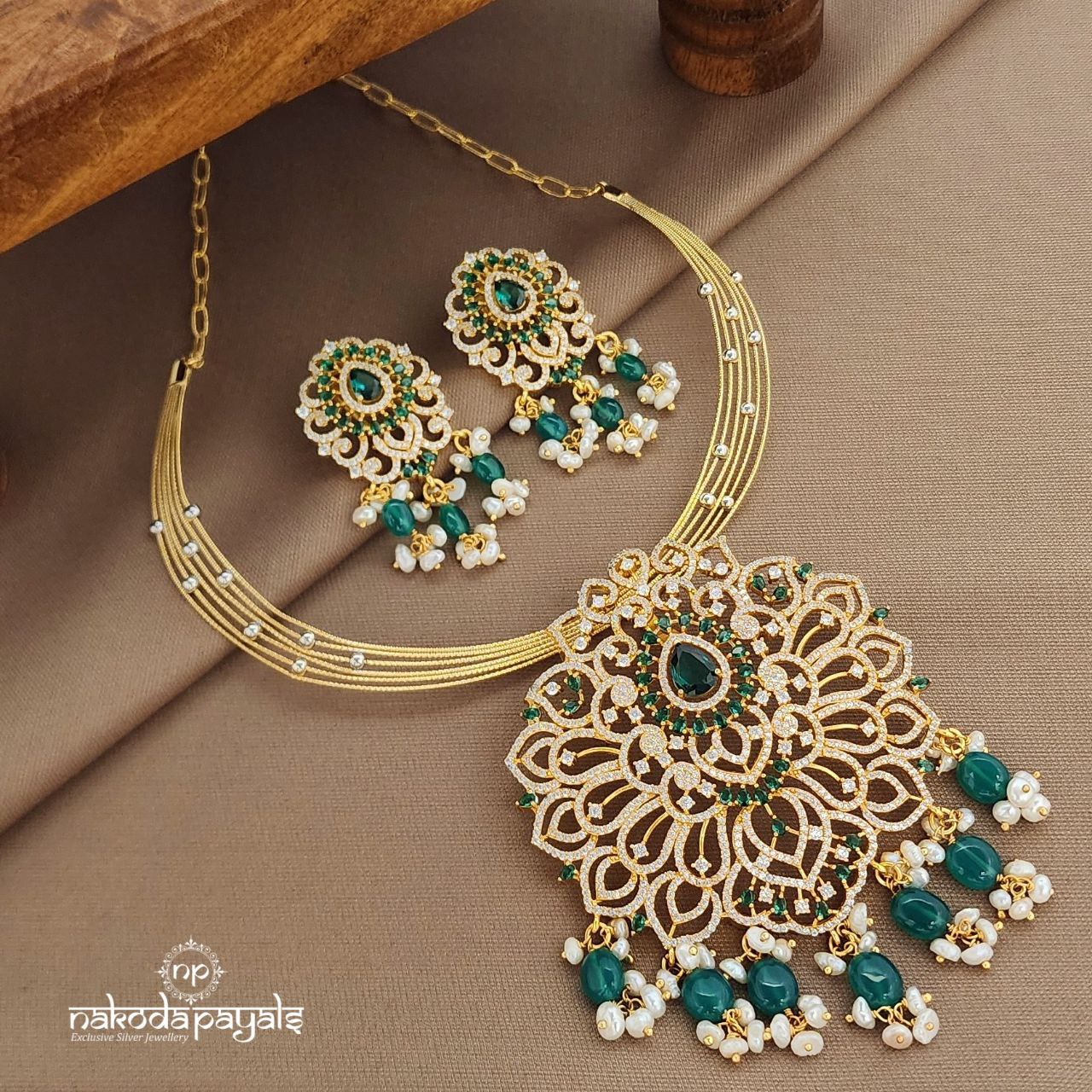 Floral Green Drop Hasli With Earrings (Gn9454)
