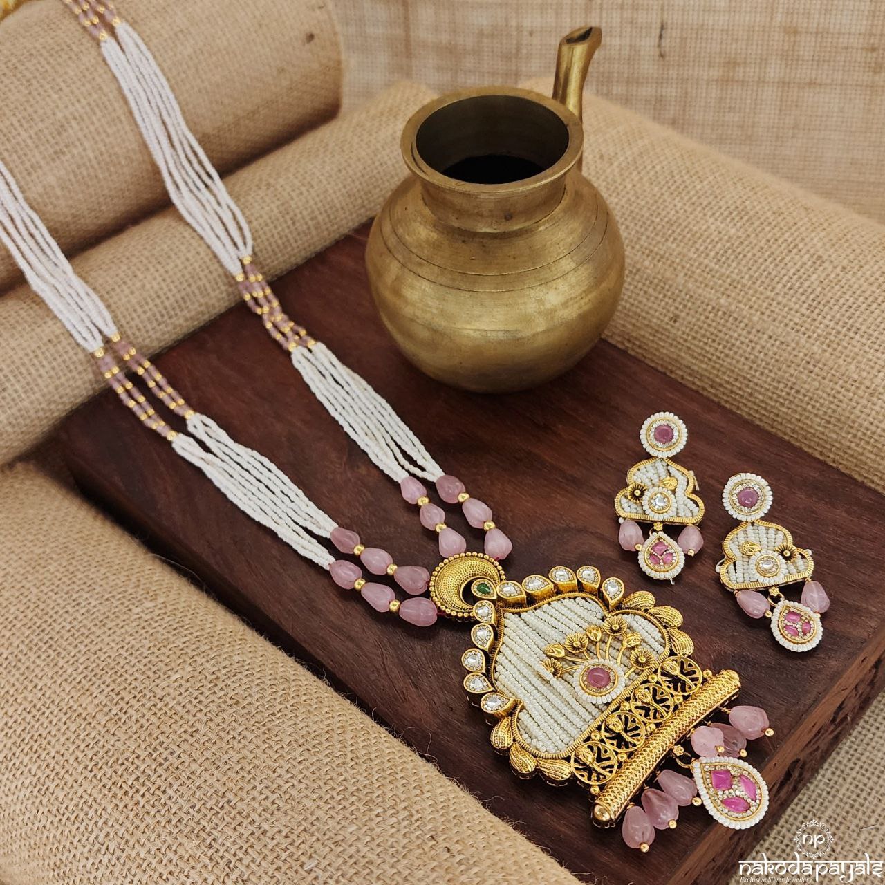 Moonlit Strand Pink Neckpiece with Earrings (Gn8310)