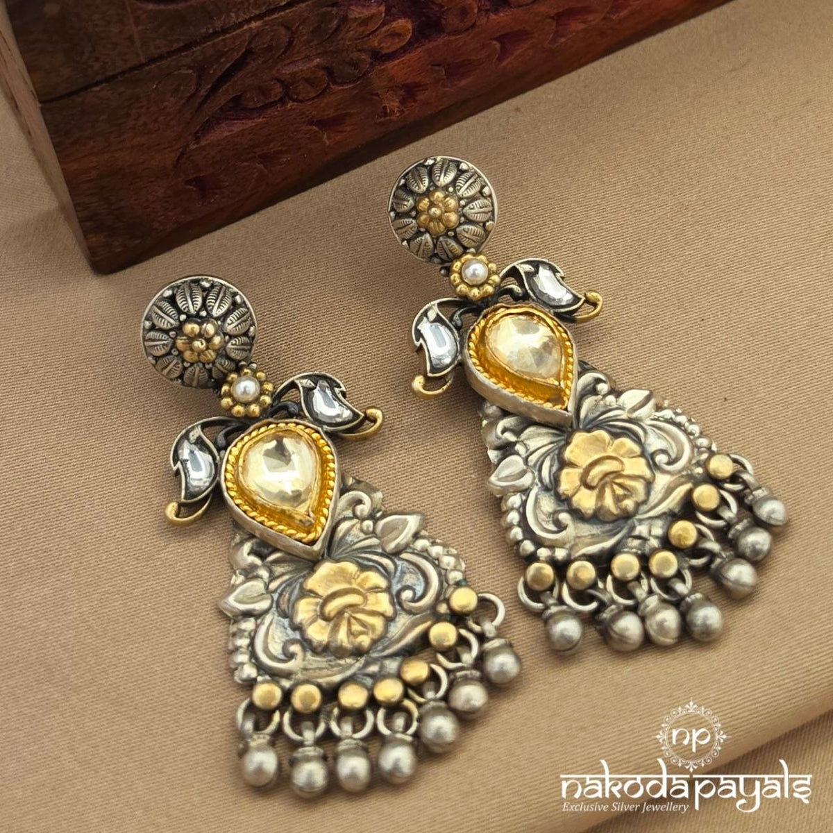Kundan Floral Chandbali (C4305)