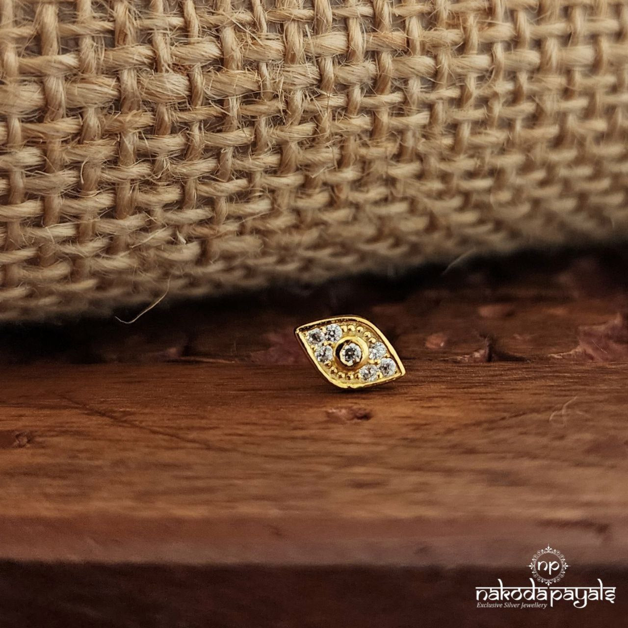 Eyes Gold Aura Nosepin (Np769)