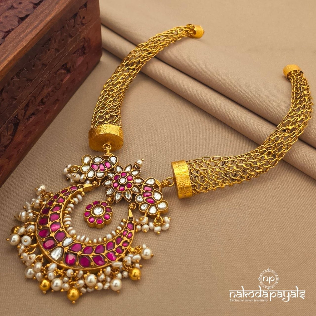Unique Kundan Neckpiece (Gn10871)