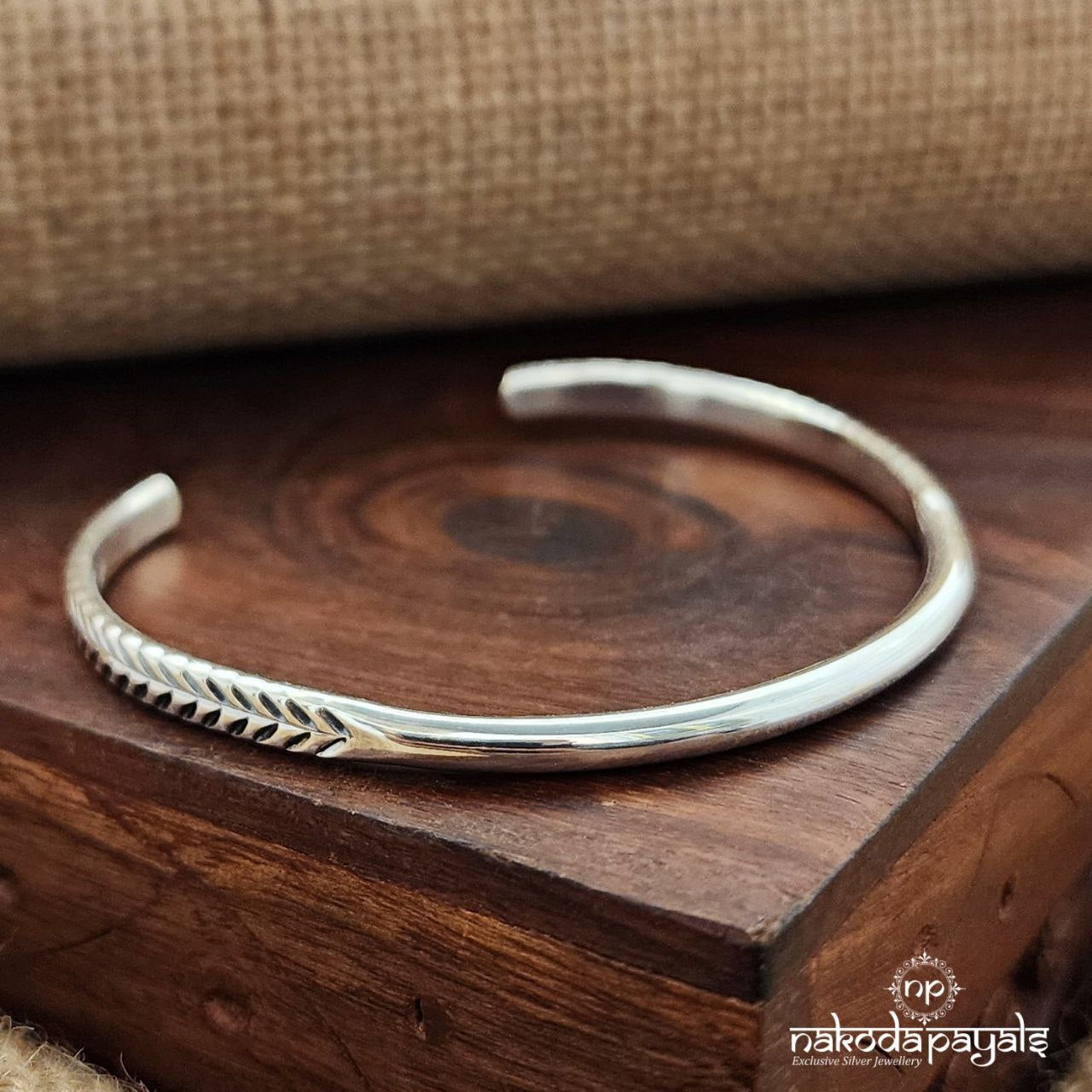 Leafy Adjustable Kada (K5212)