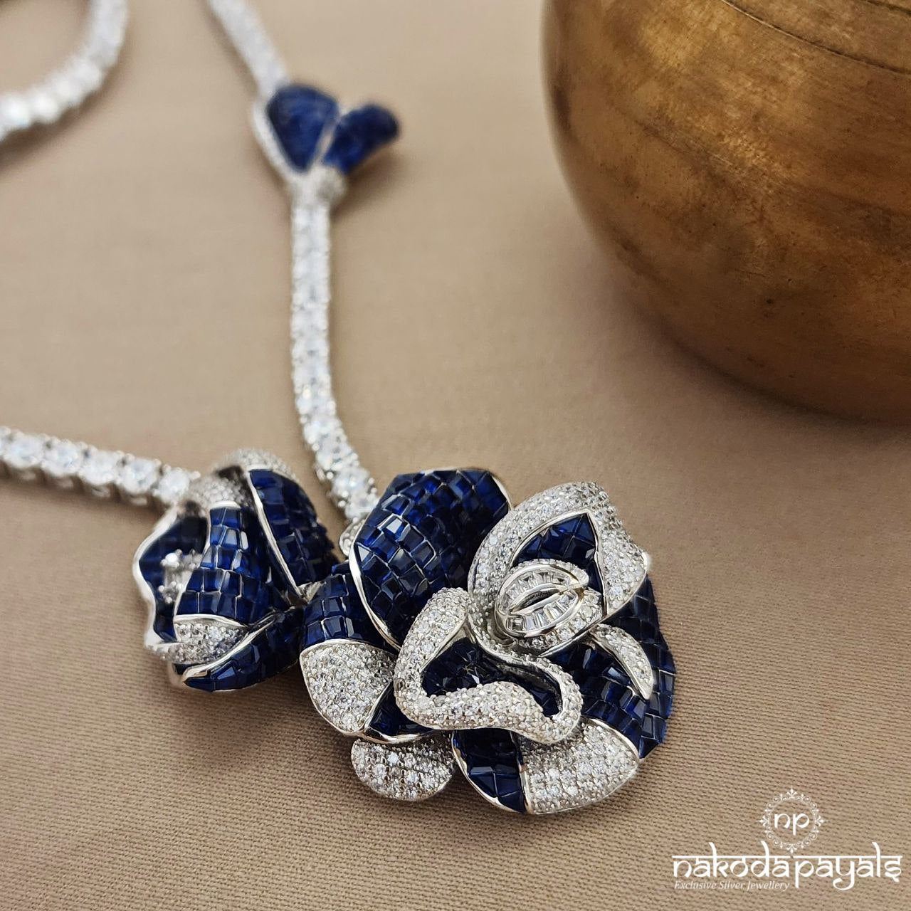 Blue Belle Neckpiece  (St3472)