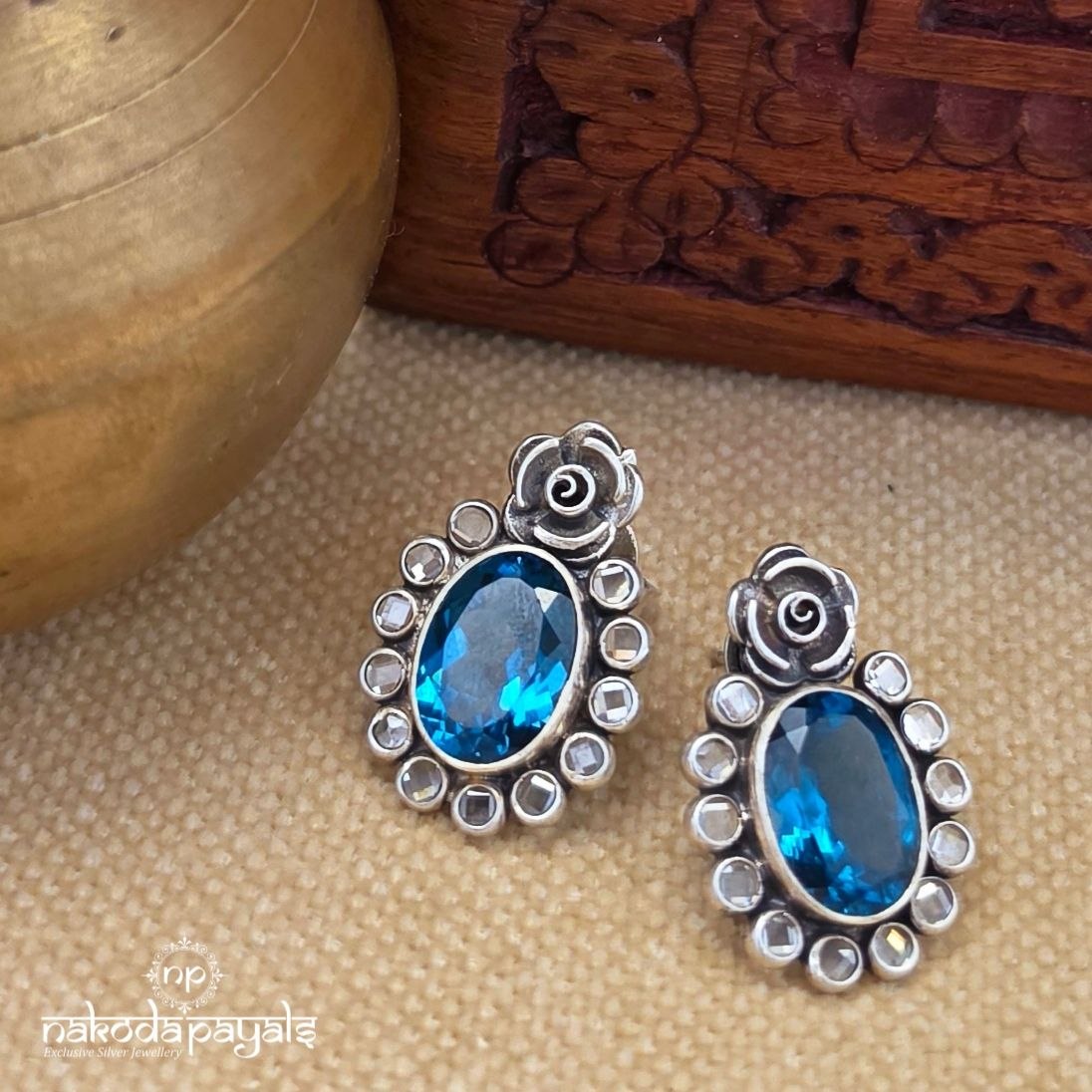Circular Blueish Rose Studs (S4210)
