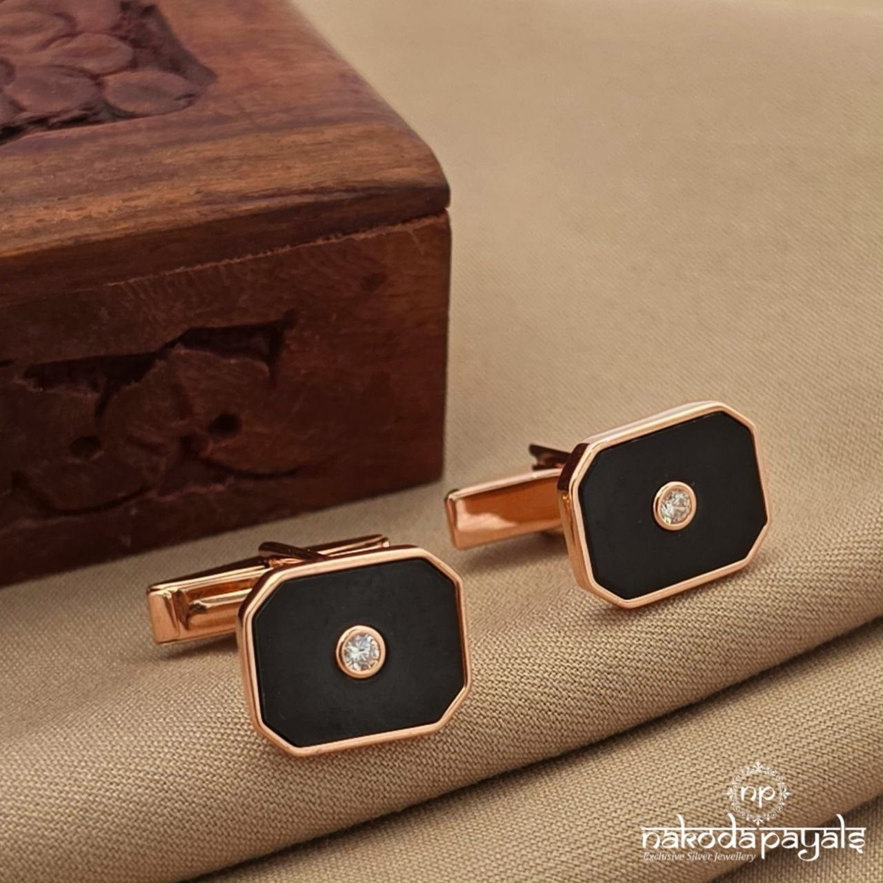 Classic Black Cufflinks (CF0219))