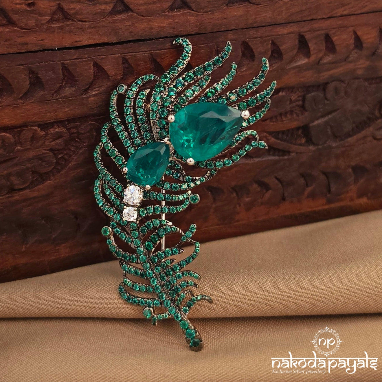 Exquisite Leafy Brooch (St4086)