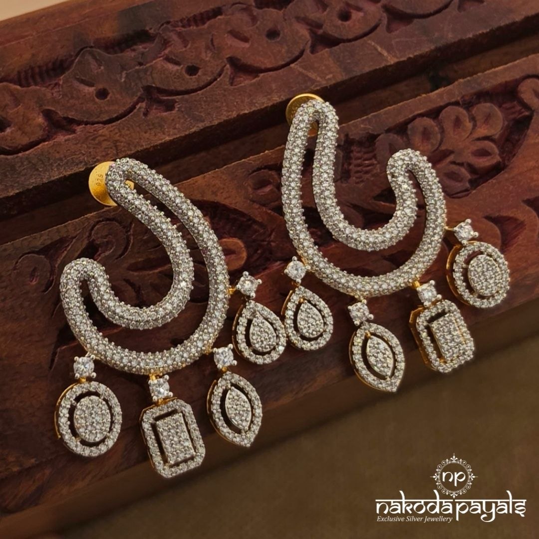 Mesmerizing CZ Earring (Ge11371)