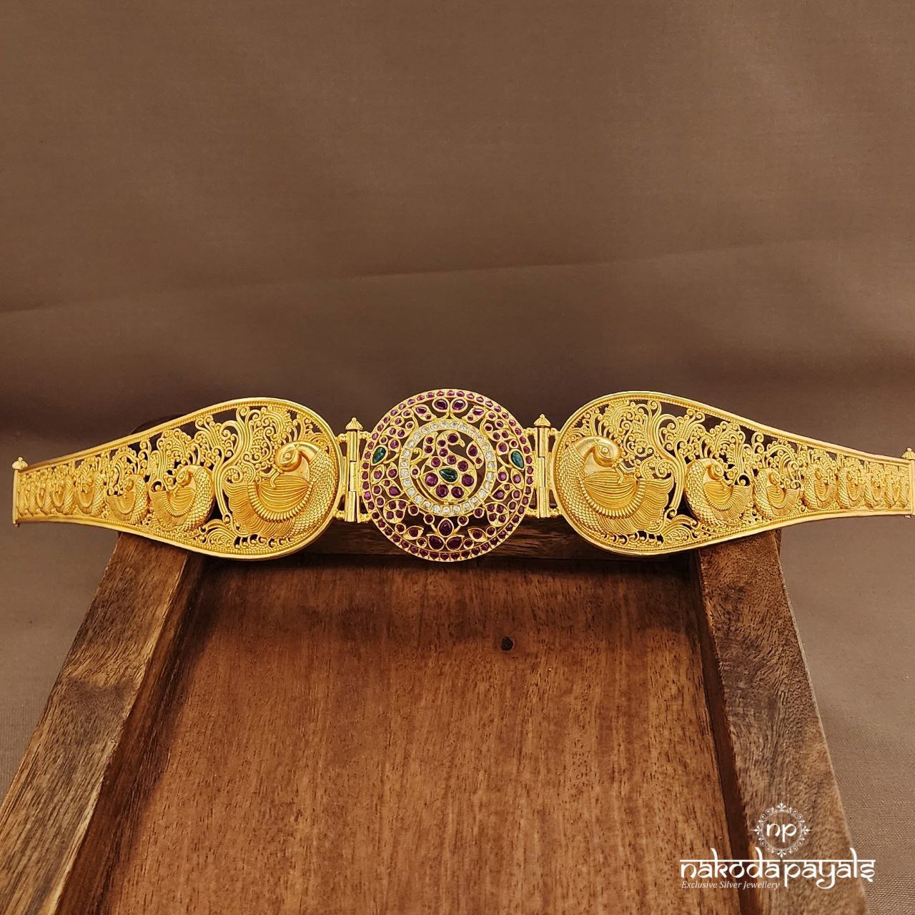 MultiColor Peacock Charm Daab With Belt (D0251)