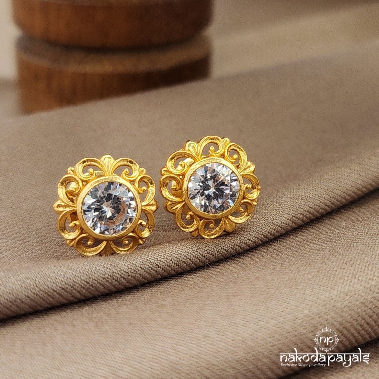 Mesmerizing Pair Studs (Ge9839-44)