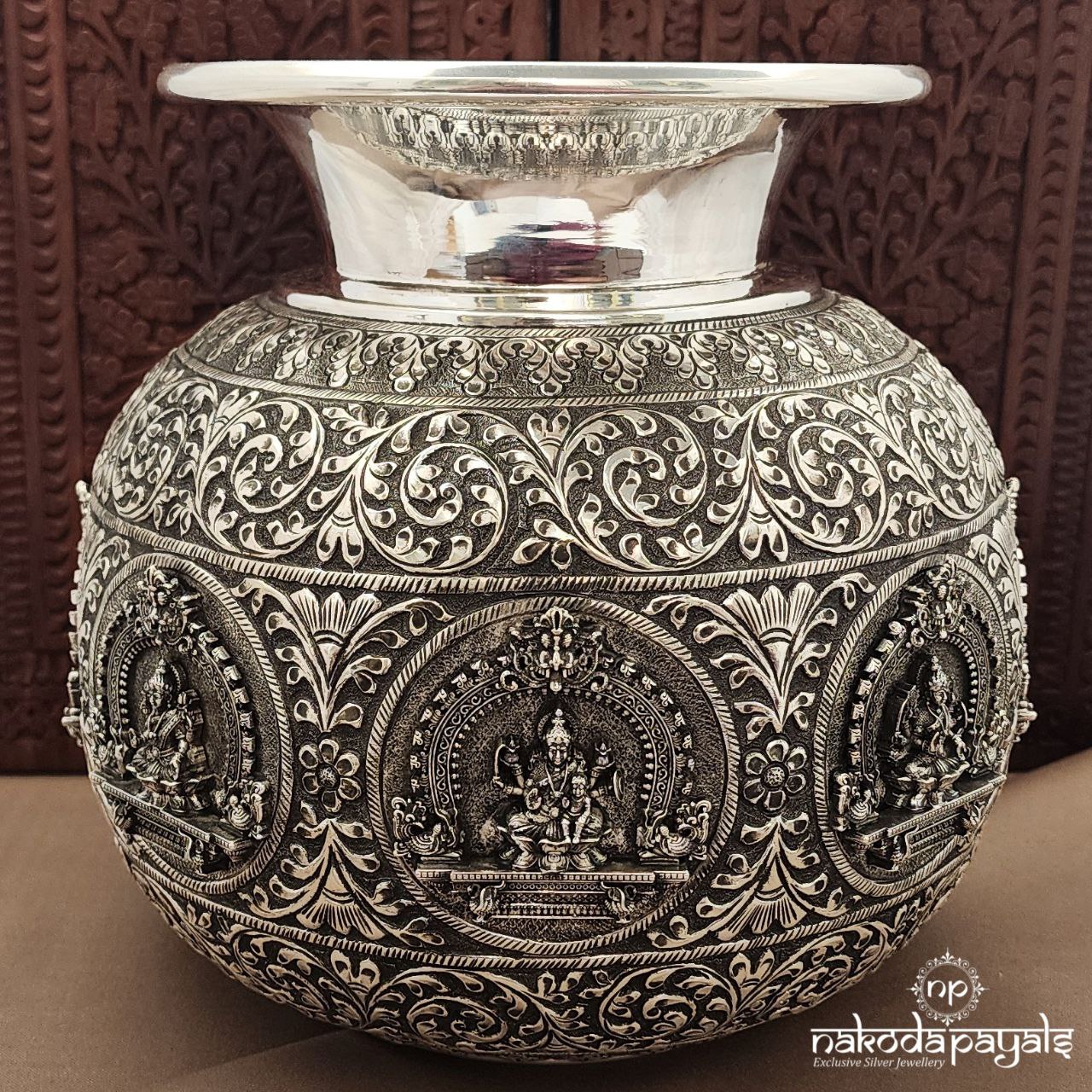 Maha Lakshmi Kalasha (Aa2057)