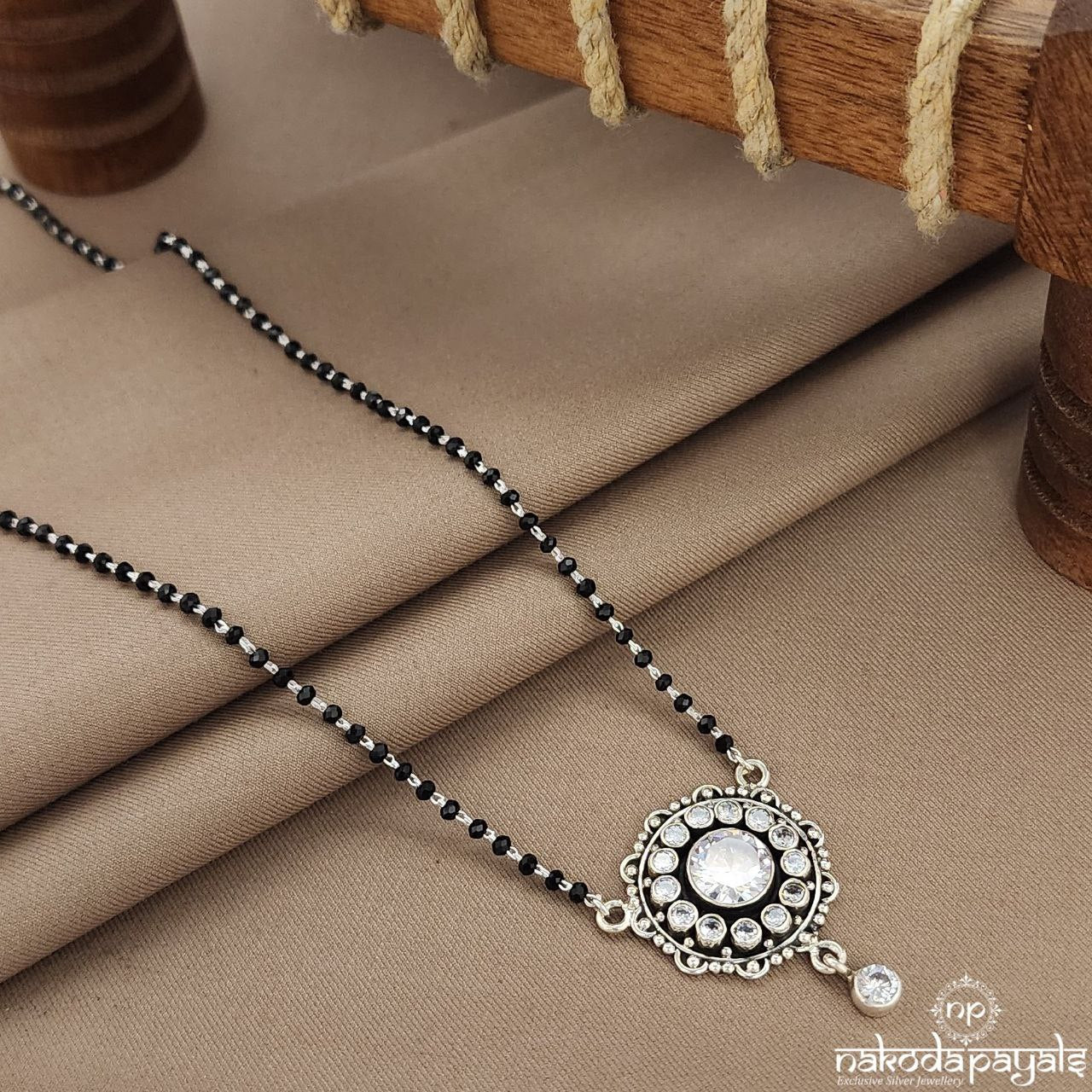 White Circular Mangalsutra (Ms0589)