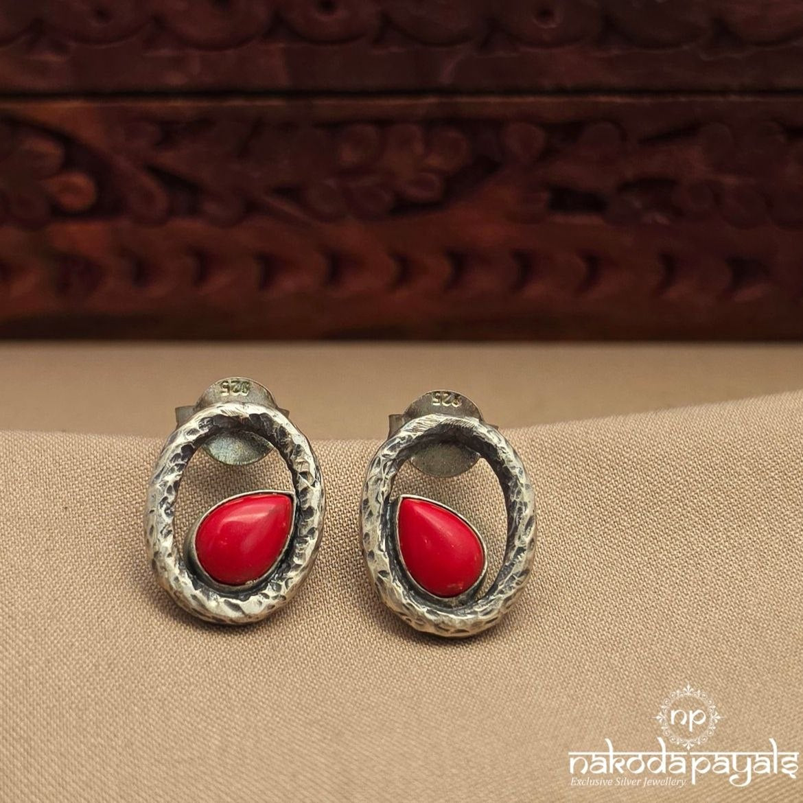 Stunning Coral Studs (S4126)