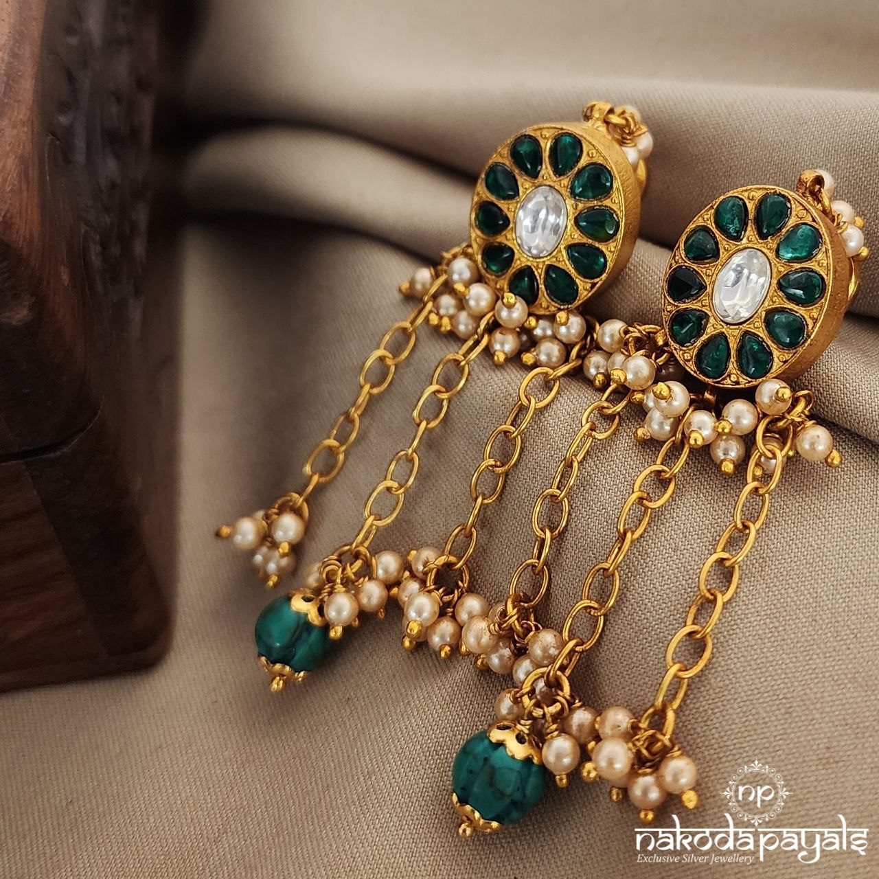 Oval Green Turquoise Drop Earrings (Ge8759)