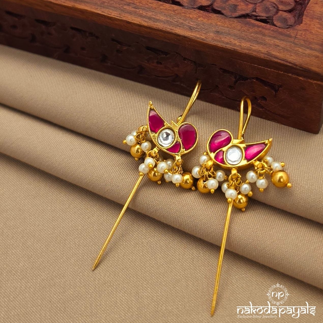 Birdy Kundan Earcuff (Ge10899)