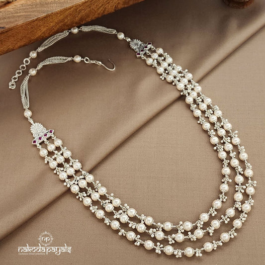 Graceful Pearled Layered Neckpiece (N11111)