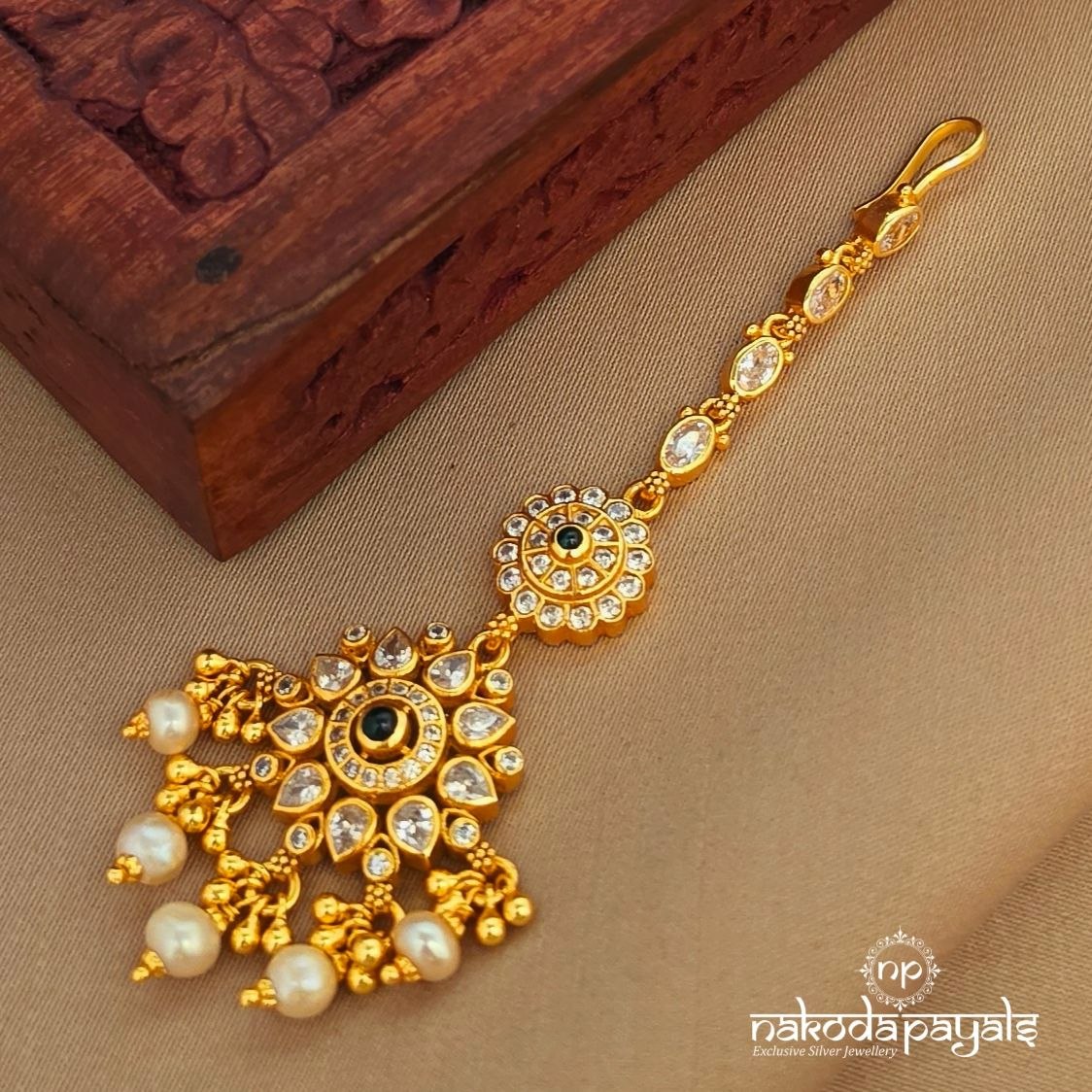 White Drop Maang Tikka (Gm1165)