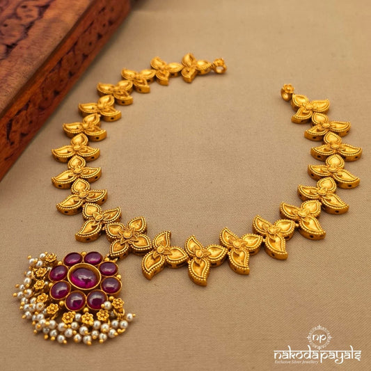 Floral Pearl Neckpiece (Gn10614)