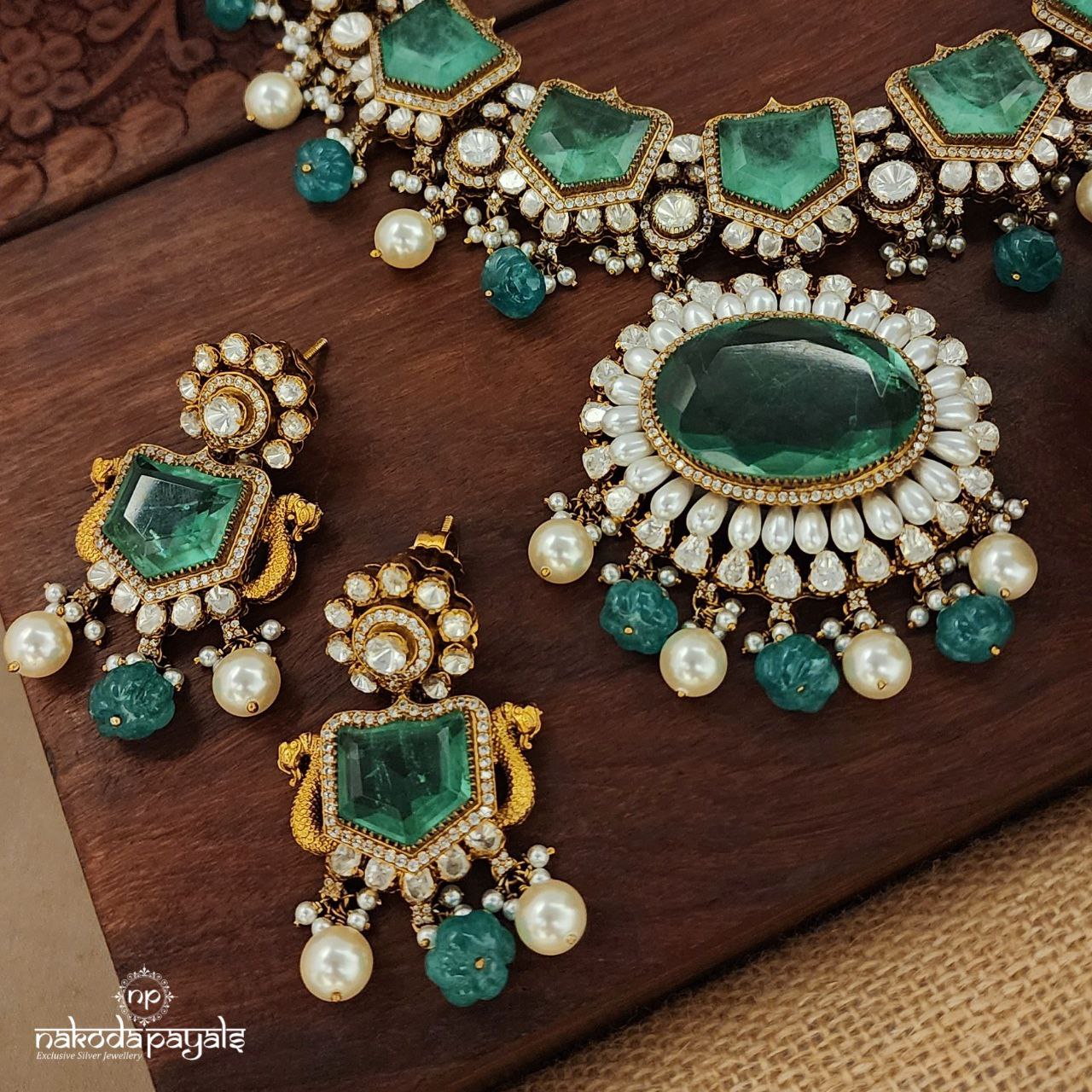 Green Moissanite Neckpiece With Earrings (Gn8607)