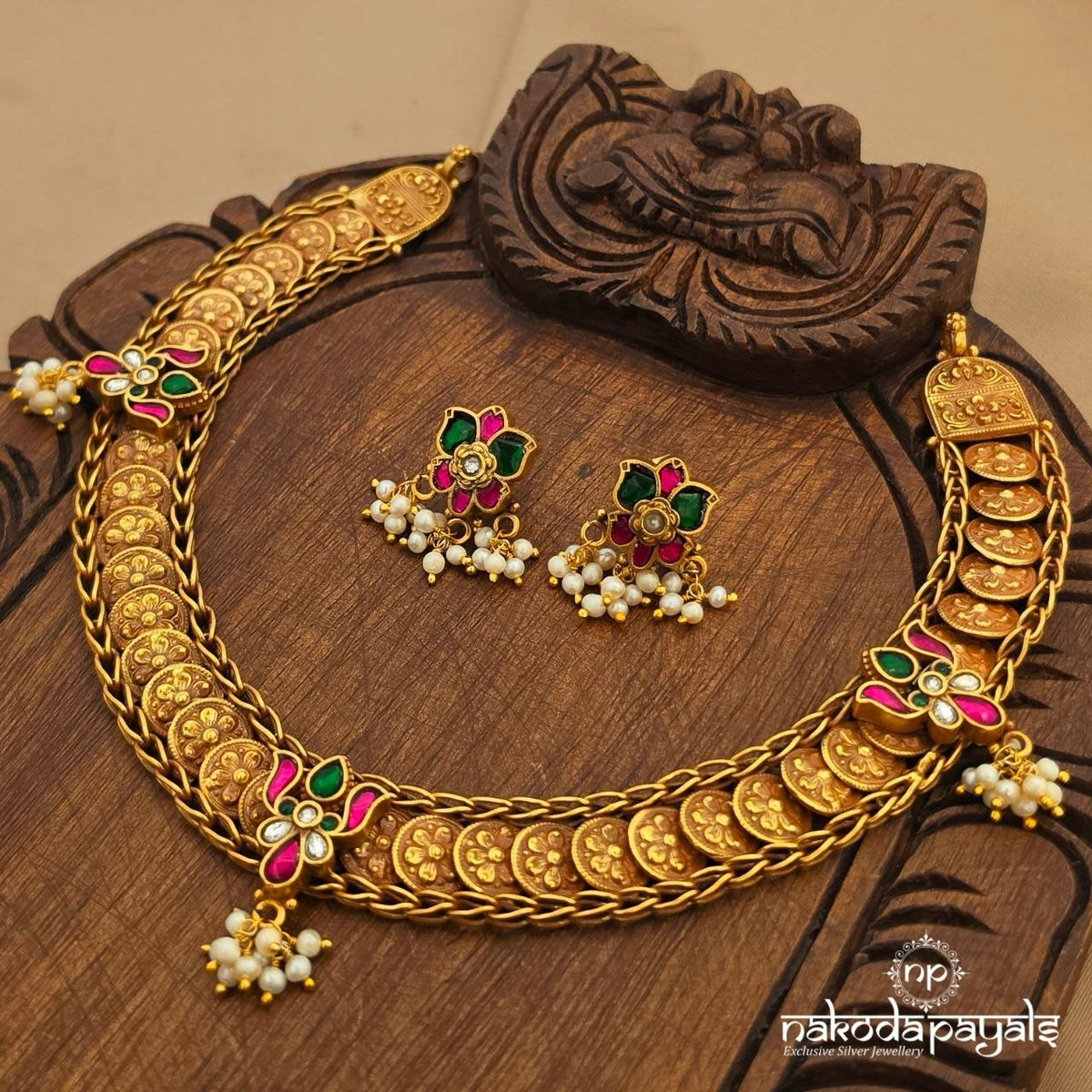 Lotus Kundan Pearl Neckpiece (Gn11080)