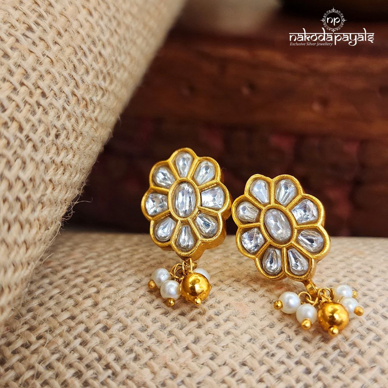 Pearled Drop Kundan Earrings (Ge8457)