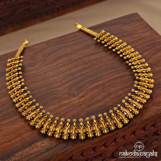 Elegant Floral Neckpiece (Gn10819)