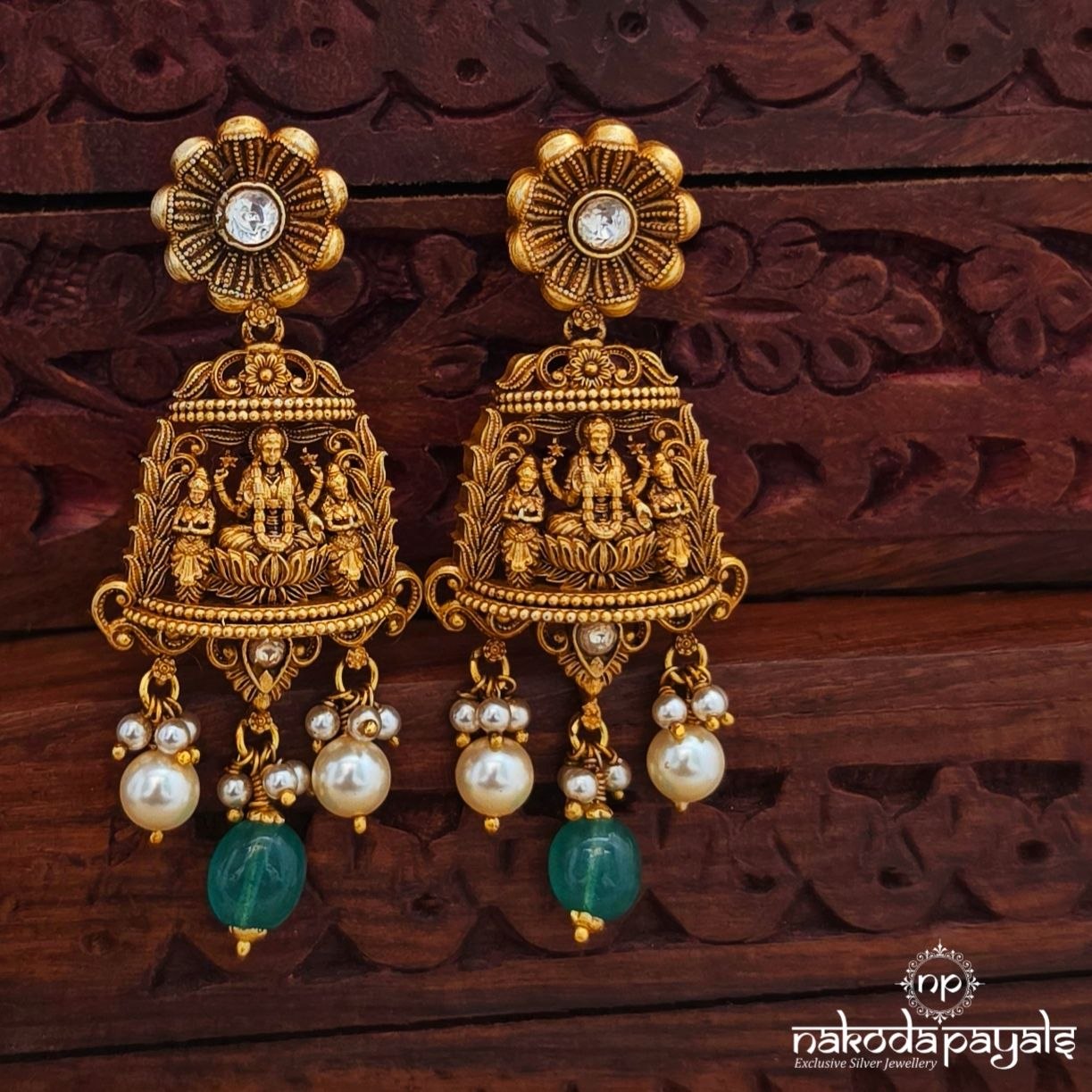 Endearing Lakshmi Chandbali (Ge11197)