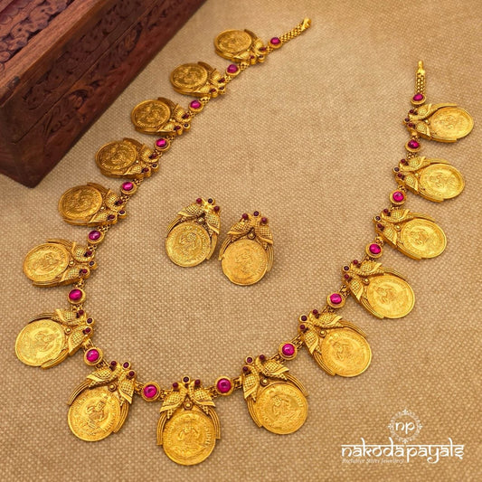 Exquiste Lakshmi Kasu Short Neckpiece with Earrings (Gn10589) (20 inch)