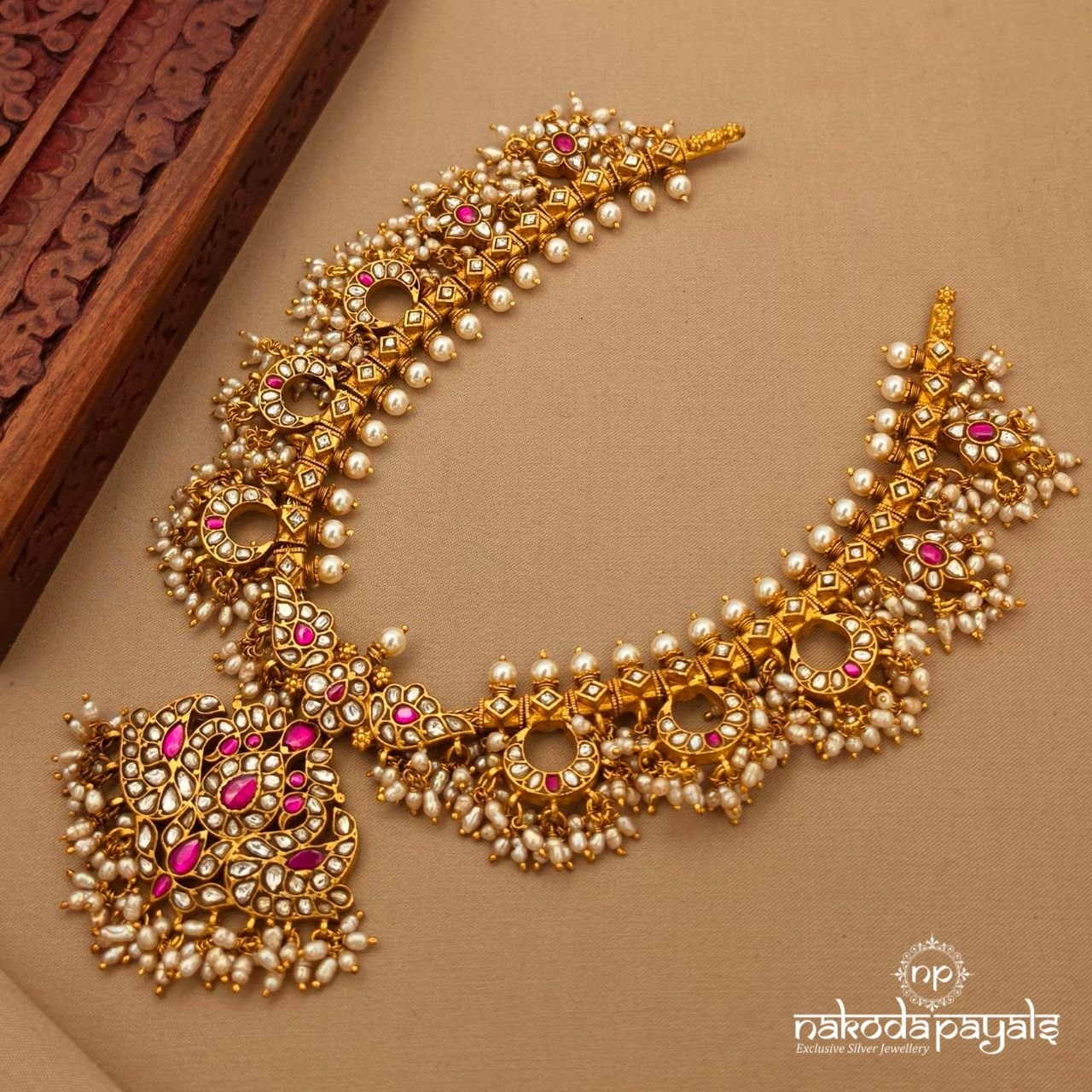 Traditional Kundan Pearl Neckpiece (Gn10462)