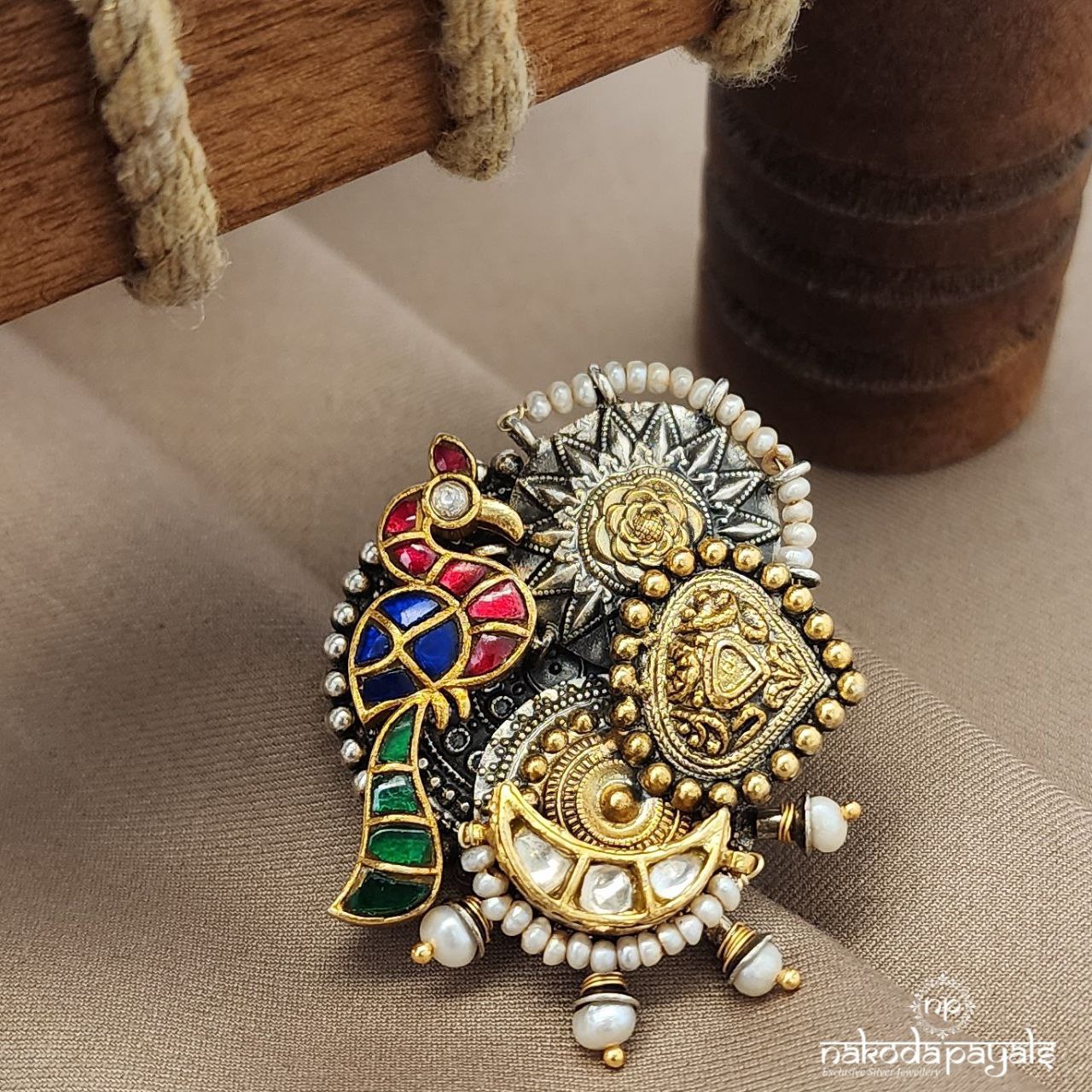 Floral Kundan Peocock Finger Ring (F2874)