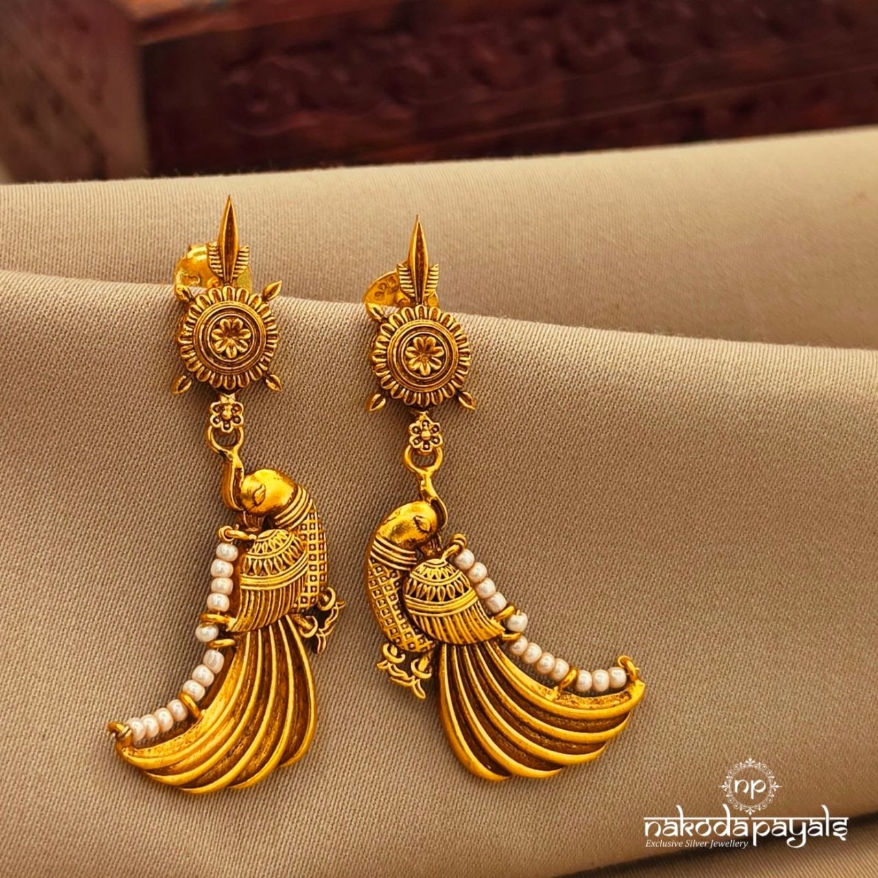 Pearl Peacock Earrings (Ge10786)