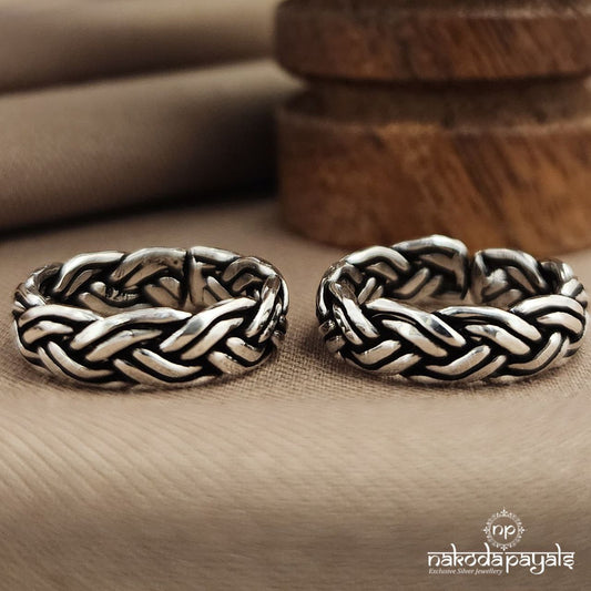 Elegant Braided Oxidised Toebands (T4725)