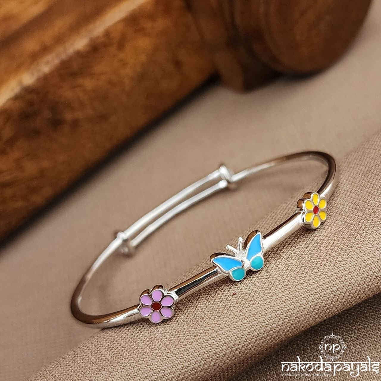 Elegant Butterfly Single Kada (Ka9433)