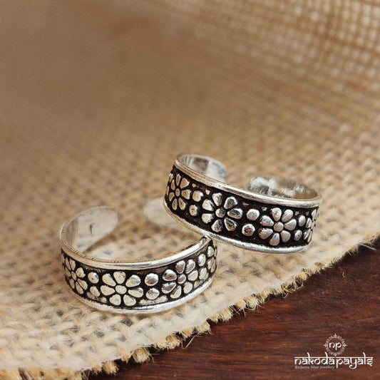 Flower Stamped Toebands (T4577)