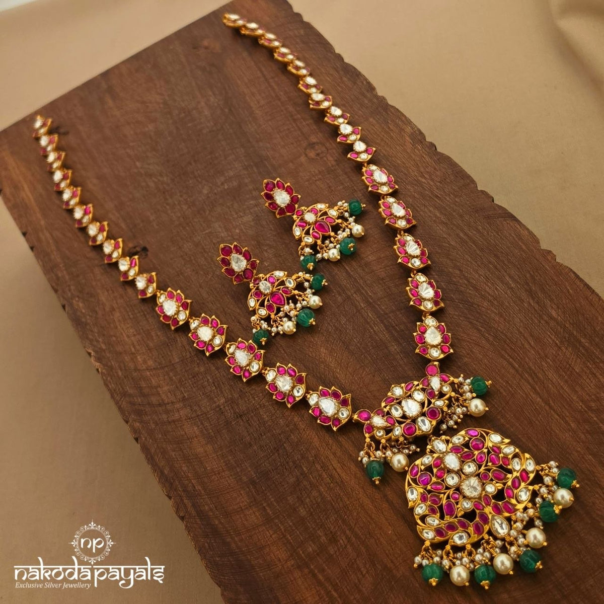 Floral Pink Kundan Neckpiece With Earrings (Gn11044)