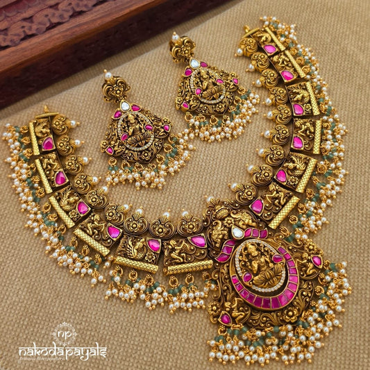 Exemplary Lakshmi Kundan Neckpiece (Gn10573)