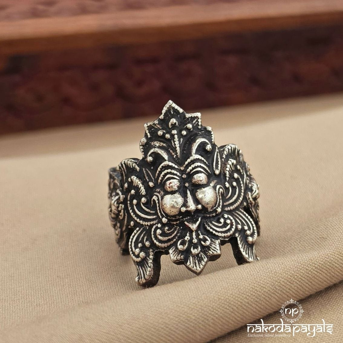 Kritimukh Finger Ring (F3025)