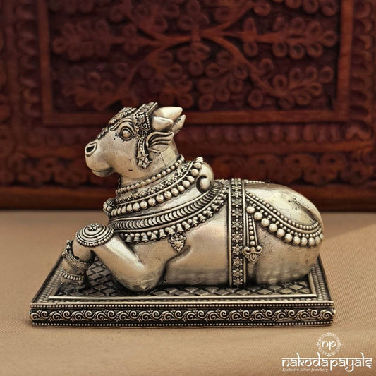 Nandi Idol (Aa2649–52)