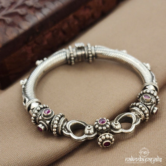 Traditional Screw Kada  (K6260)