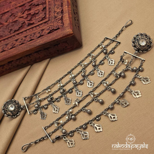 White Ball Drop Stud With Maati (M0463)